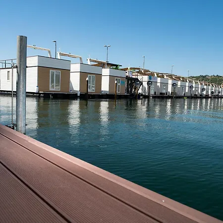 船屋 Sirena Lux Seahouse In Marina Portoroz, Beachfront With Terrace And Jacuzzi